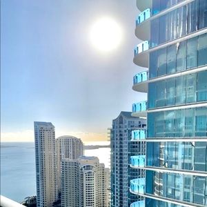 Meet your Posher, Candice